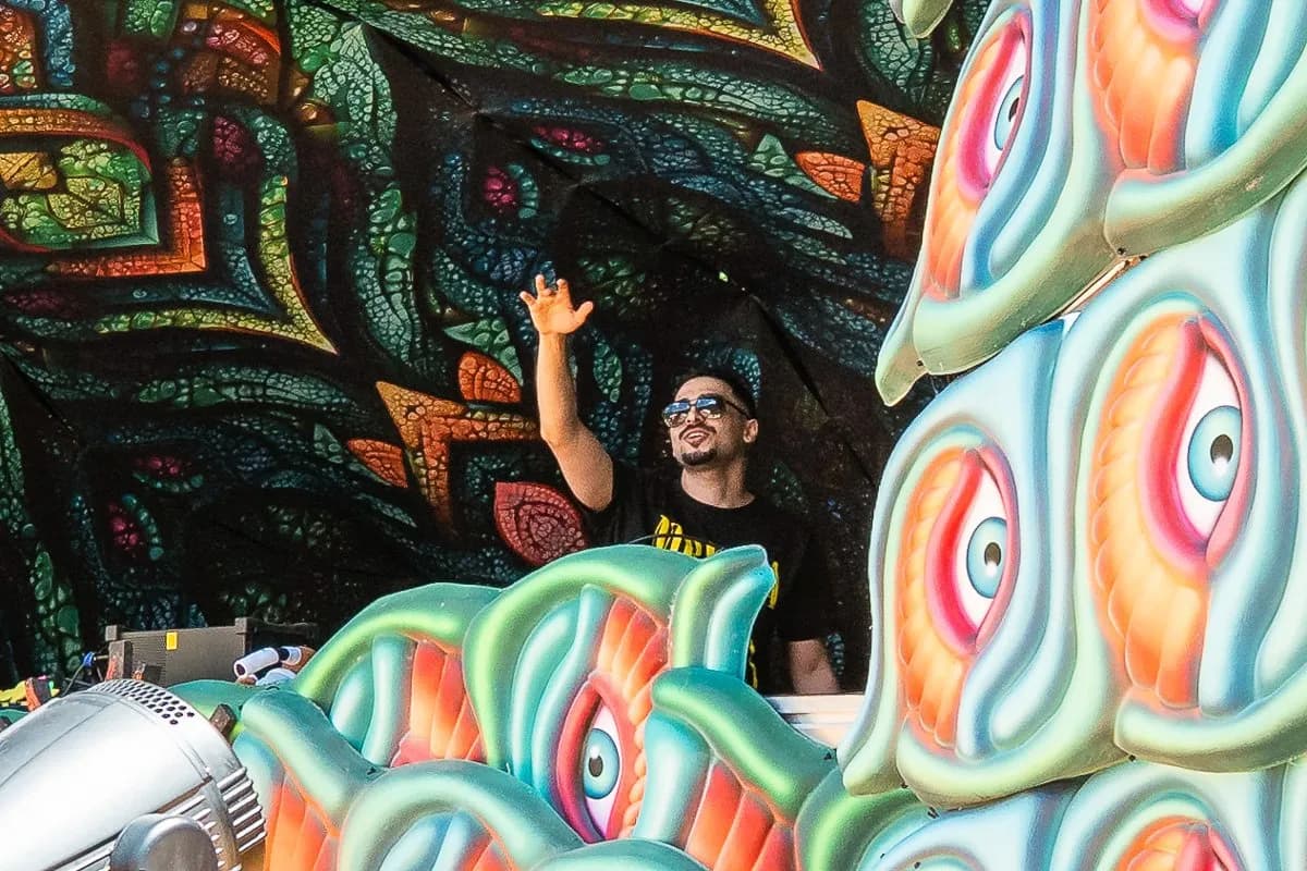 Jilax — Burning Mountain